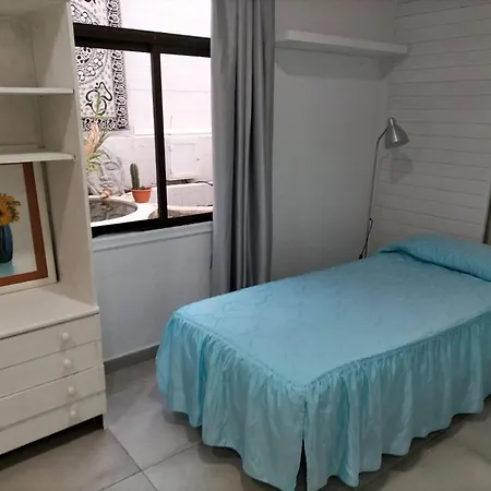 Vendégház Vv Buganvillas - Cocina Y Con Banos Privados Maspalomas